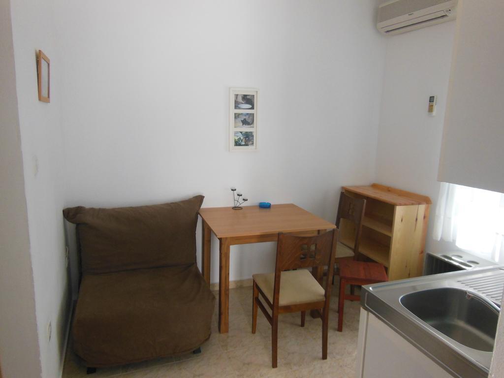 Apartments Monika Kriopigi Eksteriør billede